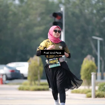 Runner Photo 6807487