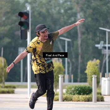 Runner Photo 6807515