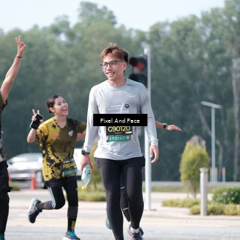 Runner Photo 6807516