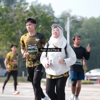 Runner Photo 6807551