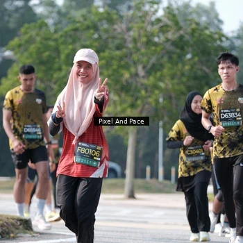 Runner Photo 6807554