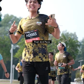 Runner Photo 6807563