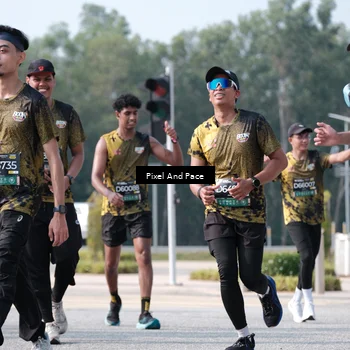 Runner Photo 6807575