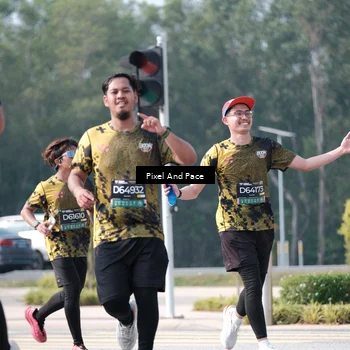 Runner Photo 6807591