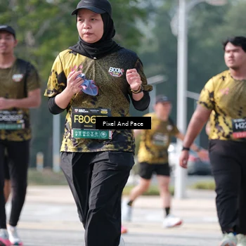 Runner Photo 6807625