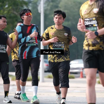 Runner Photo 6807650