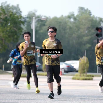 Runner Photo 6807710