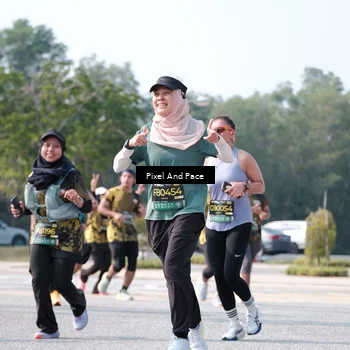 Runner Photo 6807721
