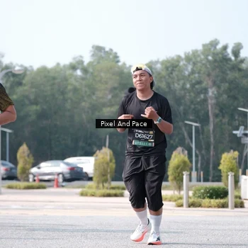 Runner Photo 6807765
