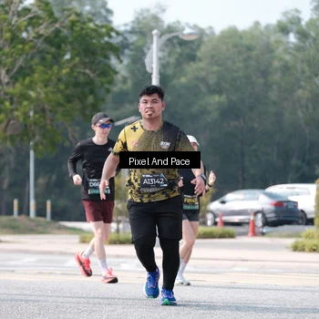 Runner Photo 6807793