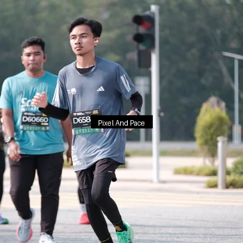 Runner Photo 6807810