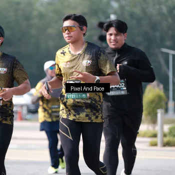 Runner Photo 6807811