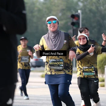 Runner Photo 6807818
