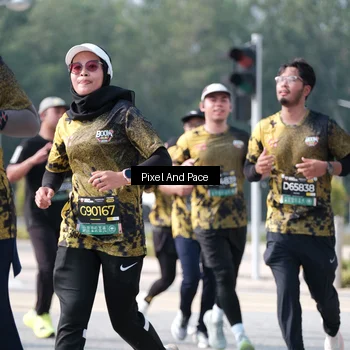 Runner Photo 6807823