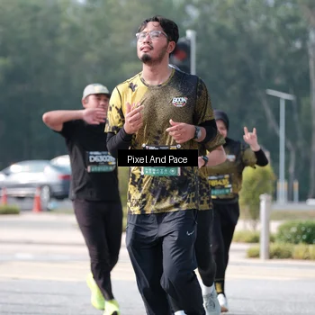 Runner Photo 6807831