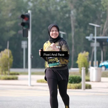 Runner Photo 6807839