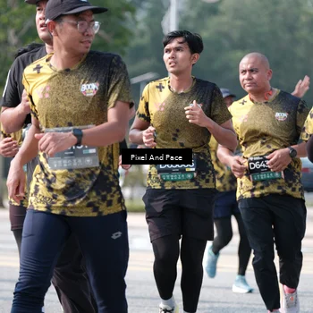 Runner Photo 6807847