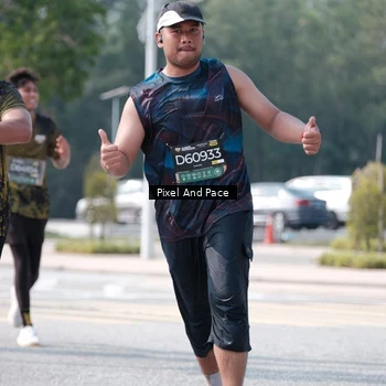 Runner Photo 6807859