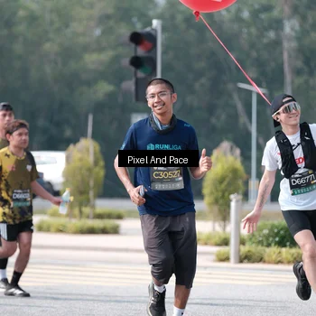 Runner Photo 6807878