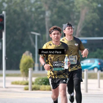 Runner Photo 6807881