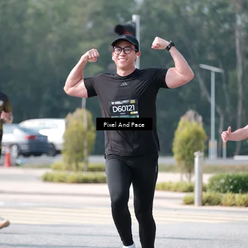 Runner Photo 6807901