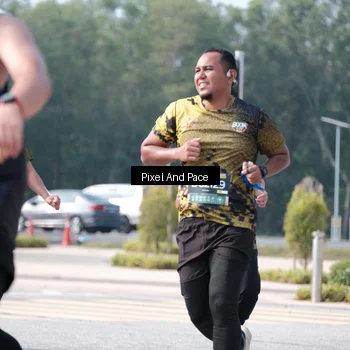 Runner Photo 6807918