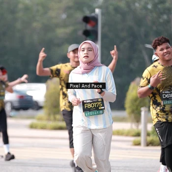 Runner Photo 6807947