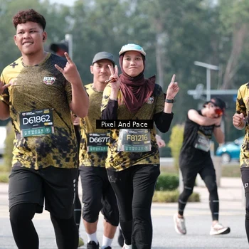 Runner Photo 6807954