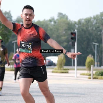 Runner Photo 6807997