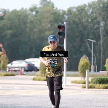 Runner Photo 6808027