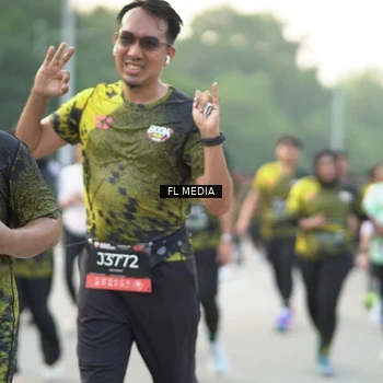 Runner Photo 6808281