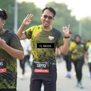 Runner Photo 6808345