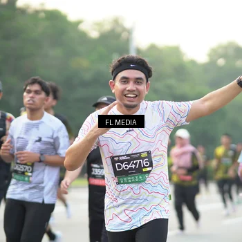 Runner Photo 6808363