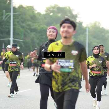 Runner Photo 6809004