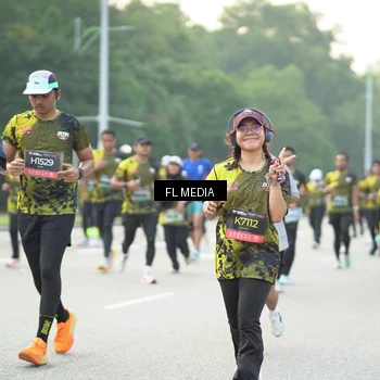 Runner Photo 6809012