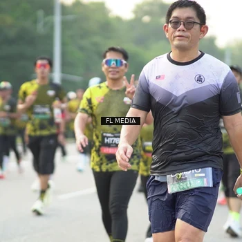 Runner Photo 6809027