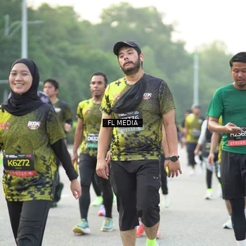 Runner Photo 6809053