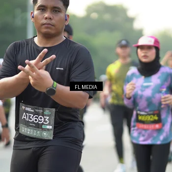 Runner Photo 6809088
