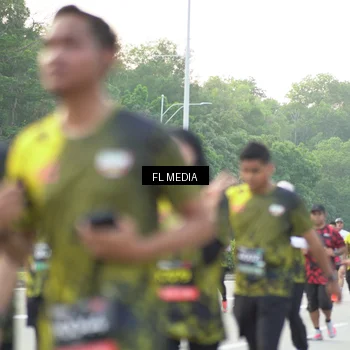 Runner Photo 6809124
