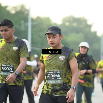 Runner Photo 6809131