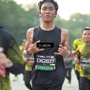 Runner Photo 6809329