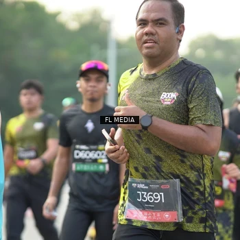 Runner Photo 6809348