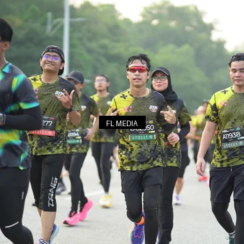 Runner Photo 6809539