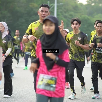 Runner Photo 6809595