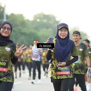 Runner Photo 6809738