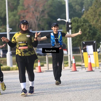 Runner Photo 6809801