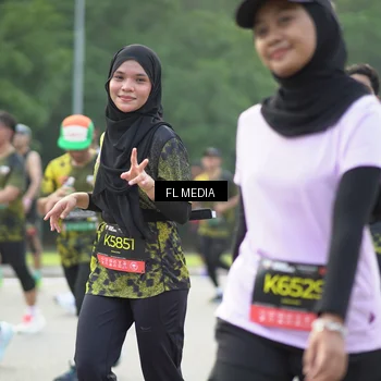 Runner Photo 6810004