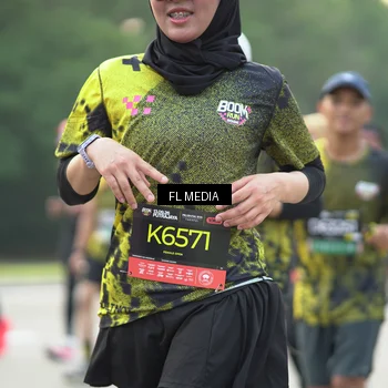 Runner Photo 6810059