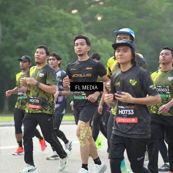 Runner Photo 6810060