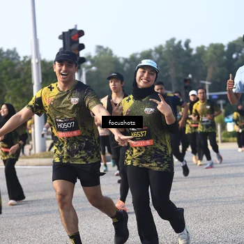 Runner Photo 6810070